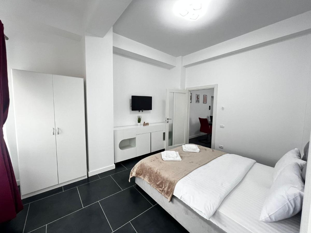 Cozy Aparthotel - Central City Suceava Esterno foto