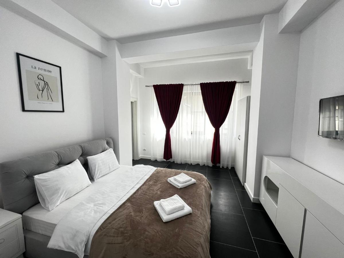Cozy Aparthotel - Central City Suceava Esterno foto