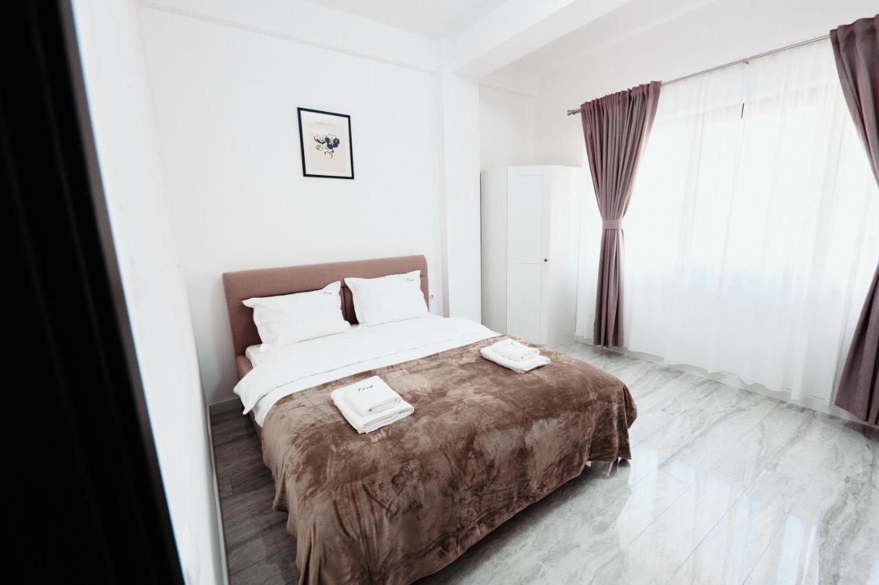 Cozy Aparthotel - Central City Suceava Esterno foto